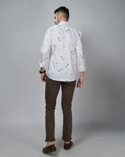 Load image into Gallery viewer, White Color Leaf Printed Casual Shirt
